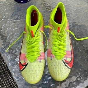Nike Unisex Mercurial football/soccer cleats sz 7.5